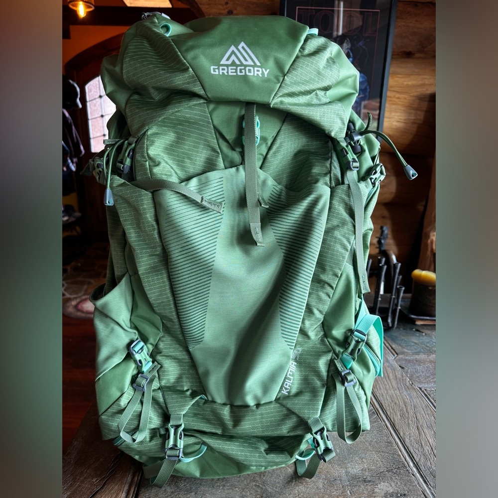 Gregory Kalmia 50L S/M Green Backpack